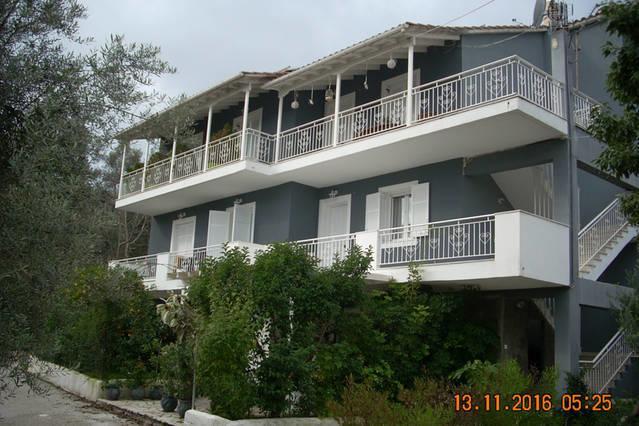 Iris Apartments Apolpaina Екстер'єр фото